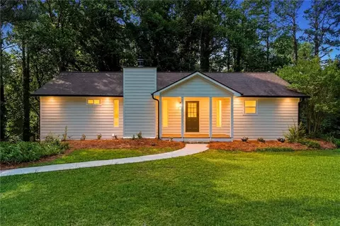 192 Shalloway Dr NE, Kennesaw, GA 30144