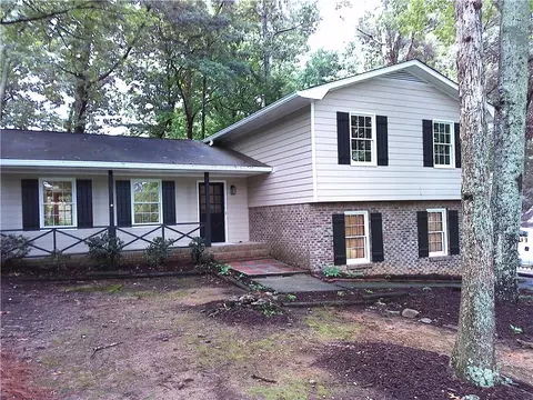 3430 Creek Hollow Dr, Marietta, GA 30062