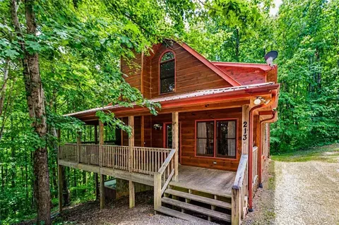 213 Moonshine Holw, Blue Ridge, GA 30513