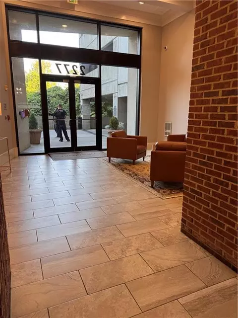 2277 Peachtree Rd NE #501, Atlanta, GA 30309