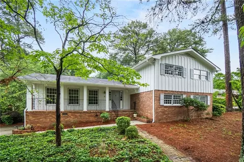 2458 Dunkerrin Ln, Atlanta, GA 30360