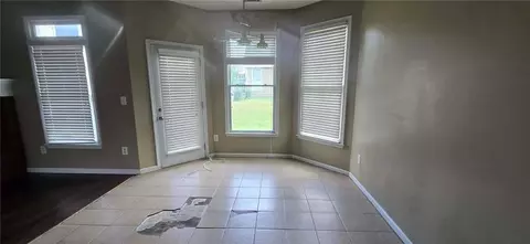 Living - 55 Harrison Cir, Covington, GA 30016 photo 5 of 5