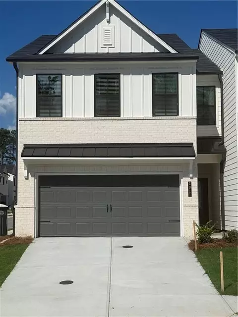 2011 Underwood Dr #93, Lawrenceville, GA 30043