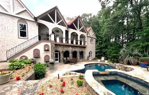 253 Charles Rd, Canton, GA 30115