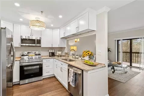 1800 Clairmont Lk #426, Decatur, GA 30033