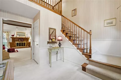 220 Stepping Stone Dr, Alpharetta, GA 30004 photo 7