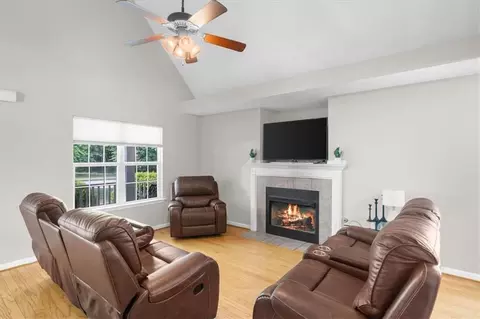 Living - 300 Cobb Ct, Hampton, GA 30228 photo 2 of 2