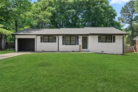 1578 Pintail Rd, Jonesboro, GA 30238