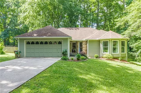 1950 Buice Ct, Cumming, GA 30028