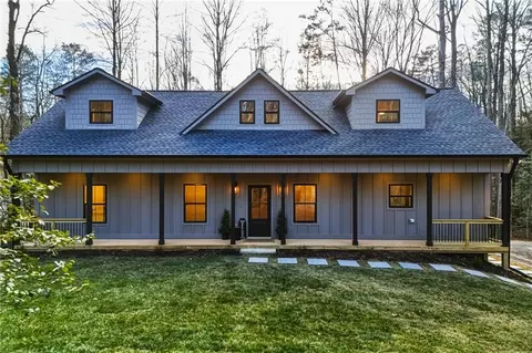 23 Echota Ct, Ellijay, GA 30540