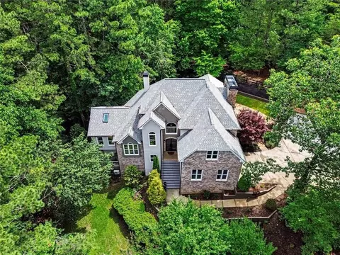 13 Southridge Trl SE, Cartersville, GA 30120