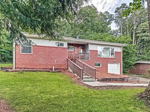 1097 Baker Ln, Marietta, GA 30062