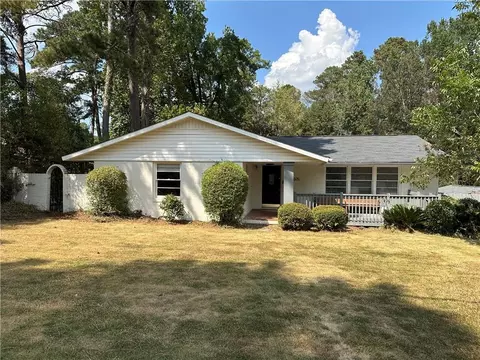 3025 Vultee Dr, Columbus, GA 31909