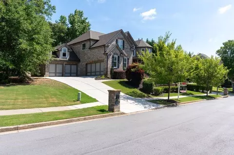 Exterior - 3079 Hidden Falls Dr, Buford, GA 30519 photo 12 of 13