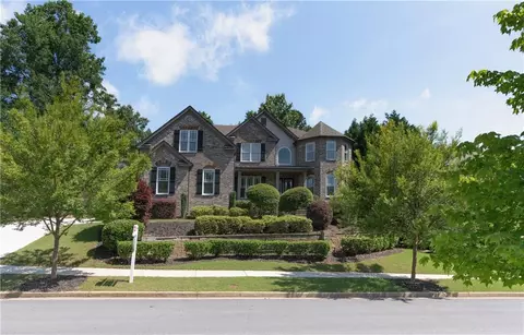 3079 Hidden Falls Dr, Buford, GA 30519