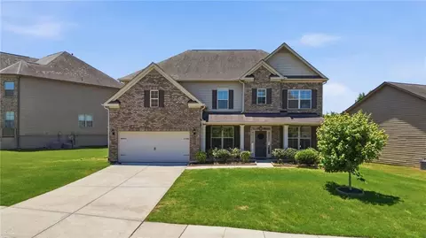 5440 Mirror Lake Dr, Cumming, GA 30028