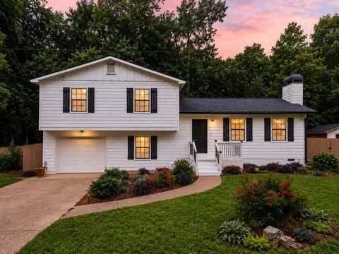 3651 Silver Leaf Ln SW, Marietta, GA 30008