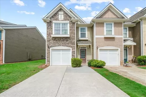 2052 Lakeshore Overlook Dr NW, Kennesaw, GA 30152