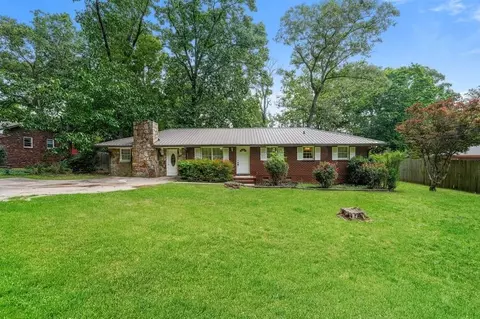 2536 Britt Rd, Snellville, GA 30078