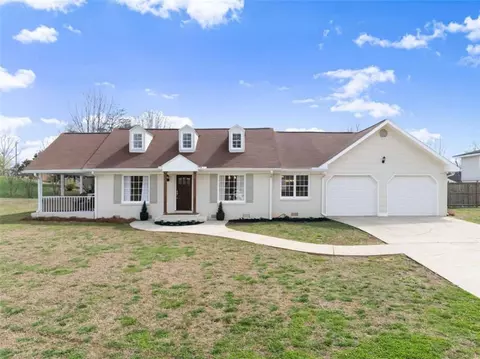 6377 Angel Ln, Cleveland, GA 30528