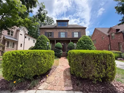 3250 Camellia Ln, Suwanee, GA 30024