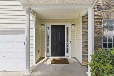 10 Adelaide Dr, Covington, GA 30016 photo 9