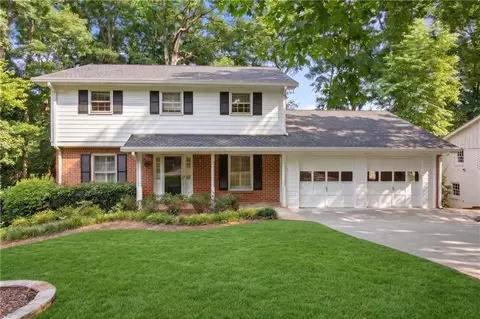 4589 Holliston Rd, Dunwoody, GA 30360