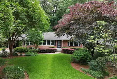 1437 N Amanda Cir NE, Atlanta, GA 30329