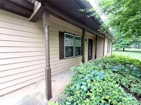 185 Roberts Rd, Covington, GA 30016 photo 6