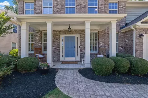 1045 Colgan Ct, Alpharetta, GA 30004
