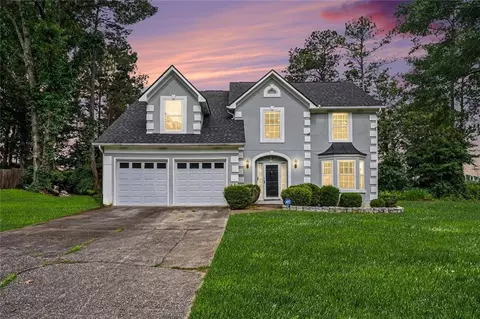 10043 Clearwater Trl, Jonesboro, GA 30238