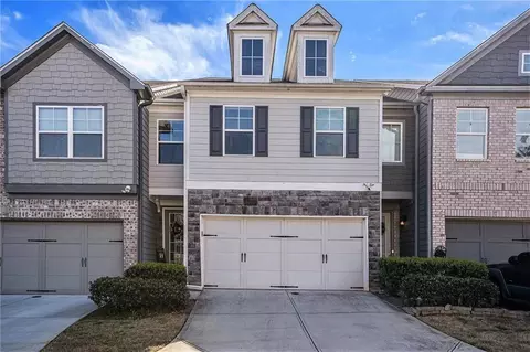 4084 Fireoak Dr, Decatur, GA 30032