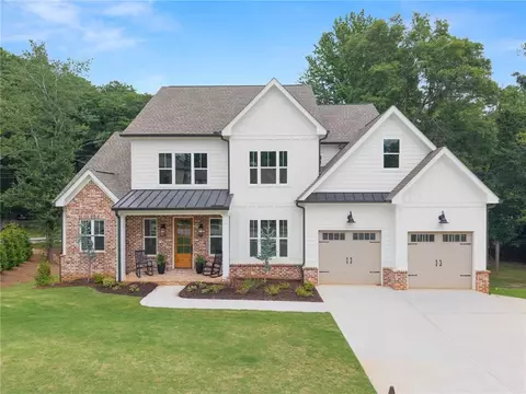1017 Hartwell Xing, Gainesville, GA 30501