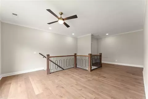 Living - 1017 Hartwell Xing, Gainesville, GA 30501 photo 7 of 8