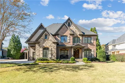 452 Meadow Watch Ln, Atlanta, GA 30350