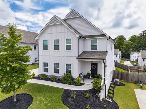 266 Shoals Bridge Rd, Acworth, GA 30102