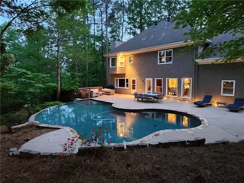 7635 Blandford Pl, Atlanta, GA 30350