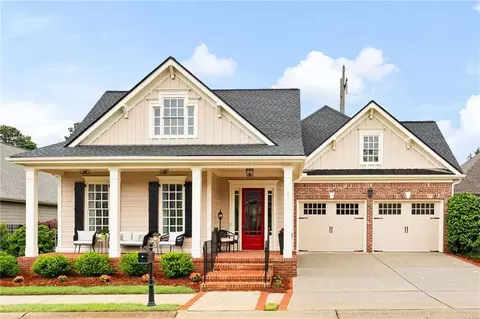 267 Somerset Cir, Woodstock, GA 30189