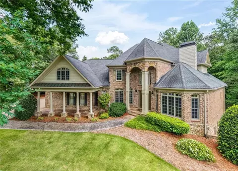5707 Allee Way, Braselton, GA 30517