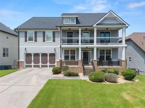 1231 Del Mar Club Dr, Dacula, GA 30019