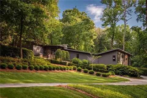 3770 Paces Ferry Rd NW, Atlanta, GA 30327
