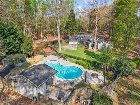 627 Rock Springs Rd, Lawrenceville, GA 30043