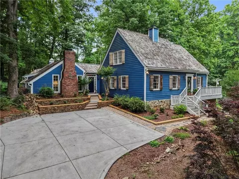 2872 Mcpherson Rd NE, Roswell, GA 30075