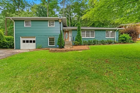 2335 Tilson Cir, Decatur, GA 30032