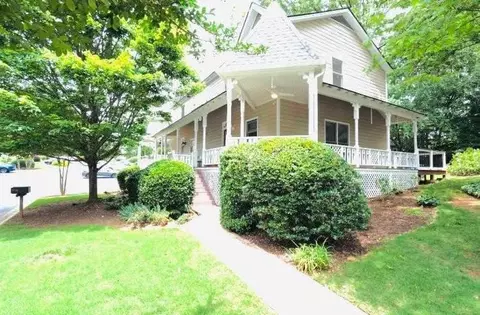 1449 Cambridge Cmn, Decatur, GA 30033