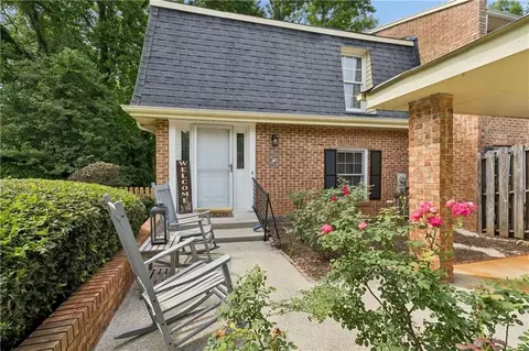 6500 Gaines Ferry Rd #G-1, Flowery Branch, GA 30542