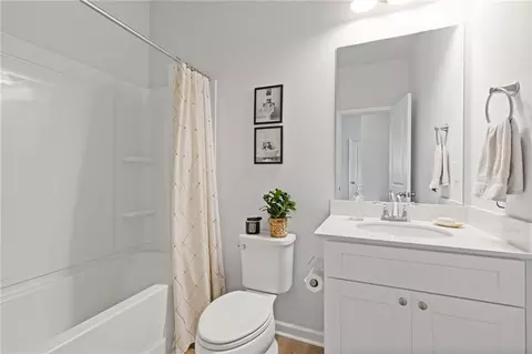 Bath - 2974 Amabile Rd, Dacula, GA 30019 photo 1 of 4