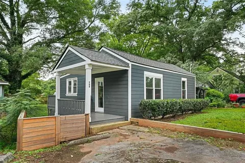 709 Francis Ave SE, Atlanta, GA 30318