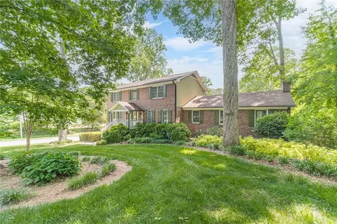 2672 Bouldercrest Ct, Snellville, GA 30078