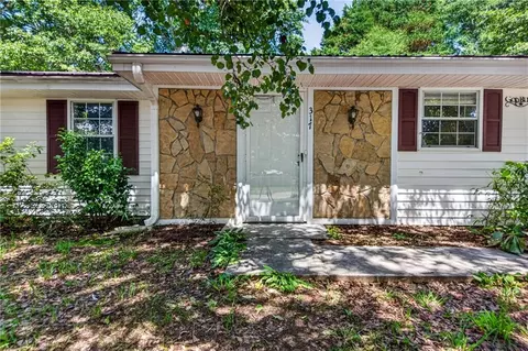 317 Stancil Dr, Toccoa, GA 30577 photo 3